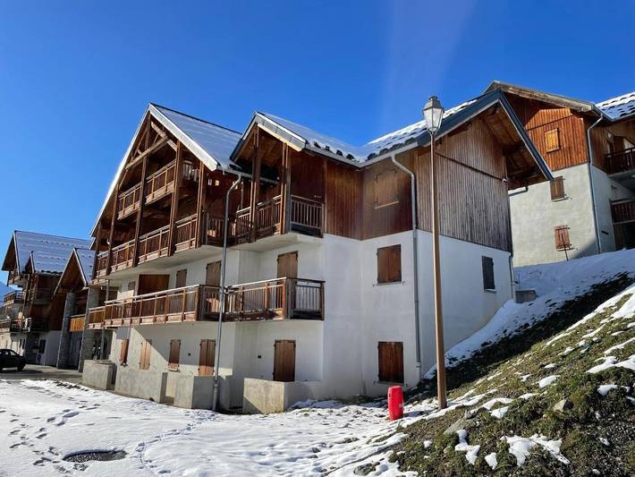 Parc de vacances pour 10 personnes, animaux acceptés dans les Alpes francaises - 3