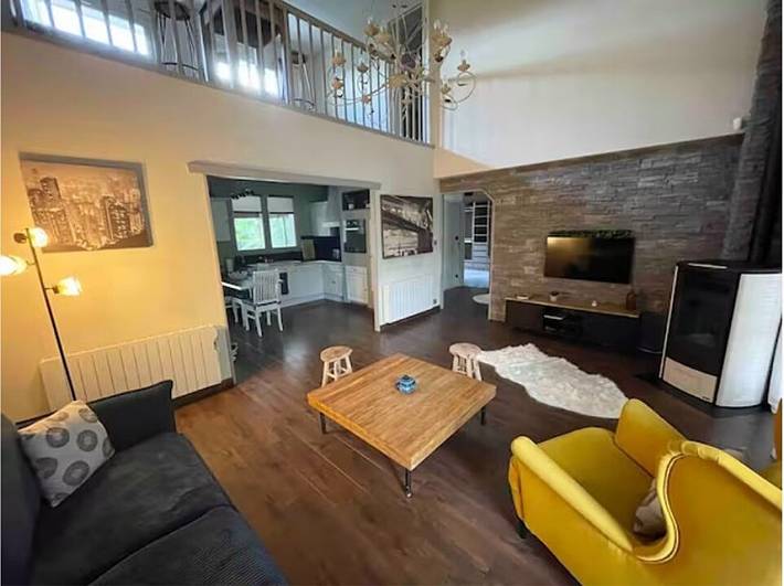 Gîte pour 6 personnes, avec jardin