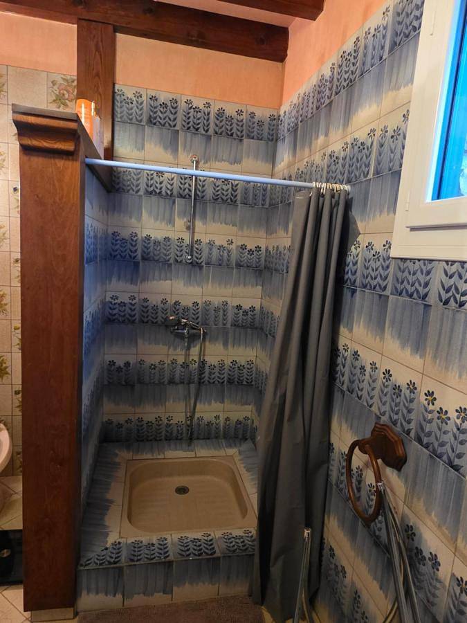 Location de vacances pour 2 personnes, avec jacuzzi et jardin à Anneyron - 3