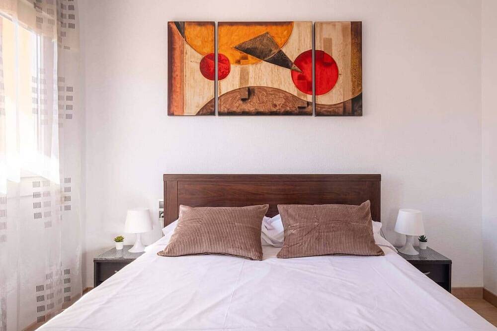 Entire apartment, 5 Min. to the sea and 15 Min. to Barcelona Center in Sant Adrià de Besòs, Barcelonès