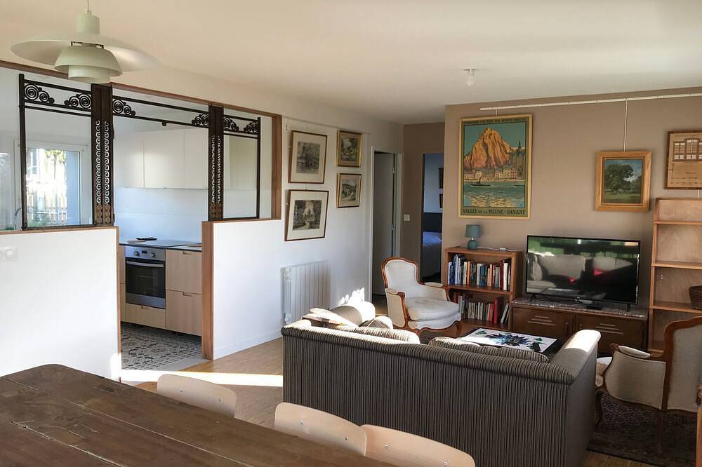 Single-floor house in Chartres, cathedral view, accessible in Chartres, Chartres region