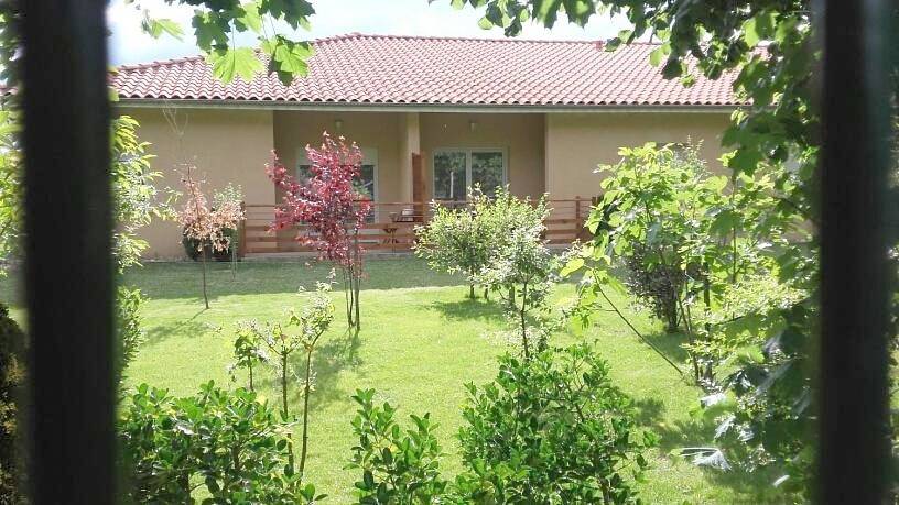 Double Bed Apartment with Terrace and Garden View in Portet-sur-Garonne, Toulouse et ses environs