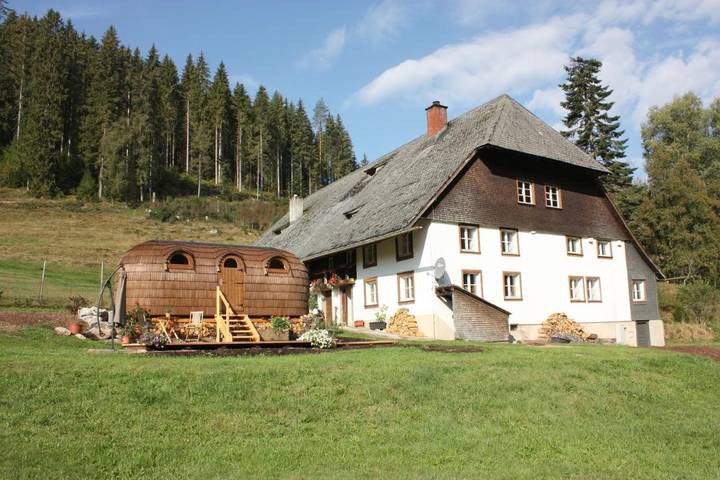 Ferienhaus für 2 Personen, mit Terrasse und Garten sowie Ausblick in Vöhrenbach - 3