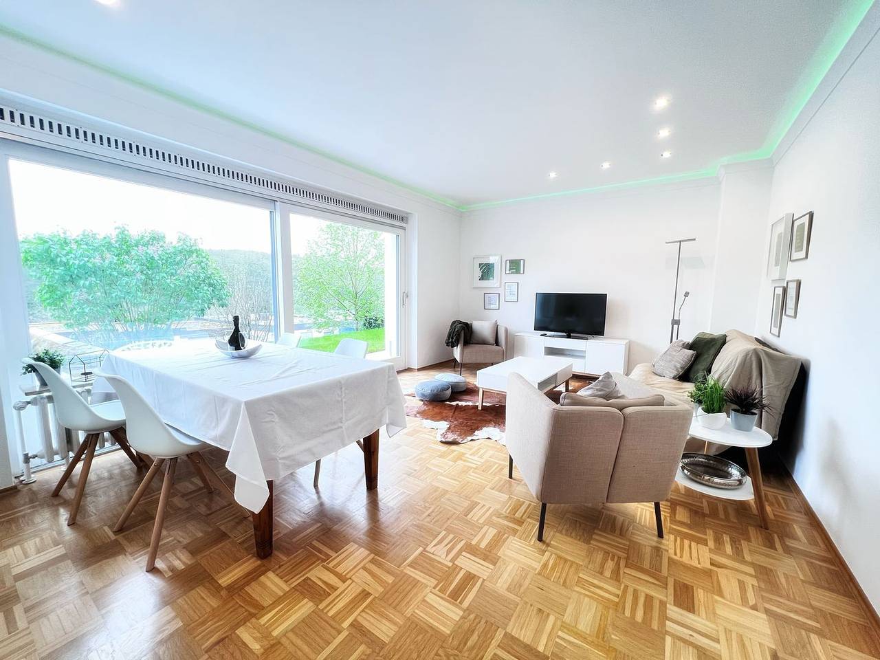 Ferienwohnung Waldblick Schweinfurt - 4-Sterne Ferienwohnung Waldblick in Schweinfurt, Franken