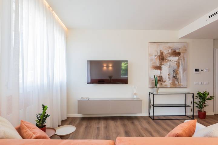 Ganze Wohnung, Circle - Pigra in Tavernerio, Brianza