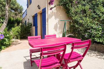 Gîte pour 4 personnes, avec jardin et terrasse à Figari
