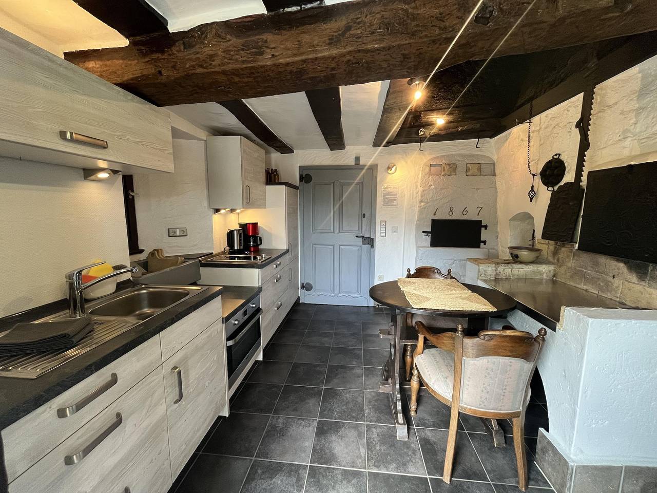 Ganze Ferienwohnung, 2-Bett-Ferienwohnung "Bauernstube" in Schalkenmehren, Vulkaneifel