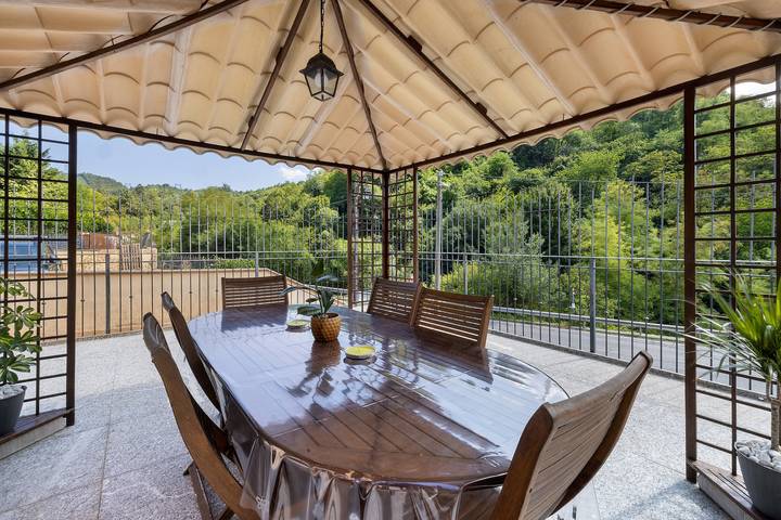 Hel lägenhet, Harmony Apartment Vacation Home with Private Terrace, Garden, and Wi-Fi in Millesimo, Savona provins