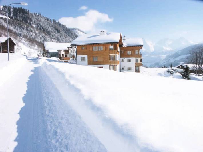 Ganze Wohnung, 4 Zimmer 6 Personen in Sedrun, Tujetsch