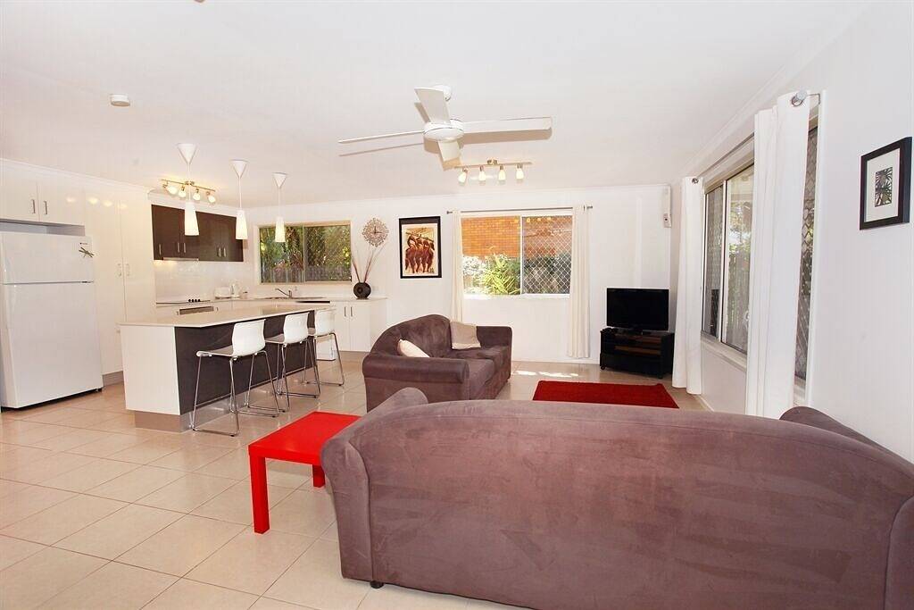 35 Santa Monica Avenue Coolum Beach, Haustierfreundlich, Bettwäsche inklusive in Coolum Beach, Sunshine Coast