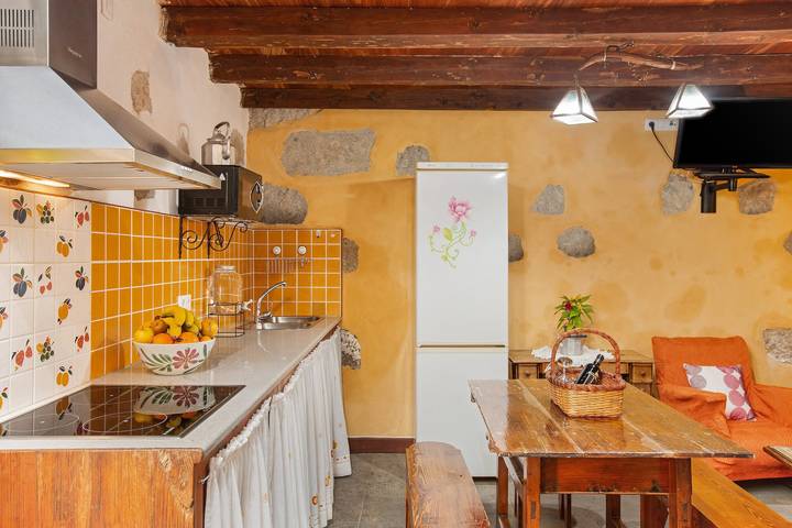 Casa vacacional Casa Emblemática La Pileta Bentejui con jardín y Wi-Fi in Agüimes, Gran Canaria Este