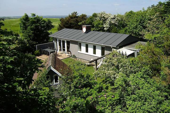 Ferienhaus für 10 Personen, mit Garten und Sauna in Erslev