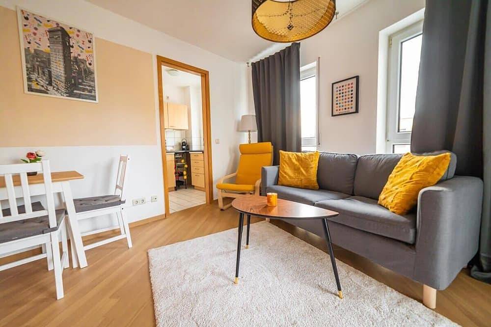 Entire apartment, Fullhouse Studios | Kornhaus Comfort Apartment in Dessau, Dessau-Wörlitz Gartenreich