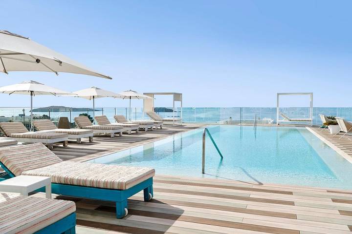 Apartamento, con Balcón y Terraza además de Jardín y Piscina en S'Argamassa