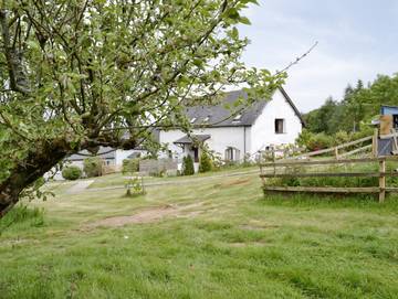 Cottage for 4 People in Cheriton Bishop, Devon, Photo 1