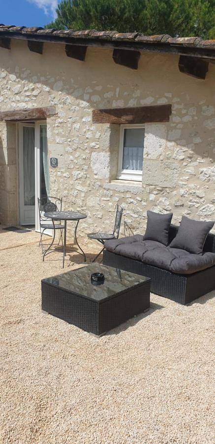 Double Room with Terrace in Parranquet, Région de Villeneuve-sur-Lot