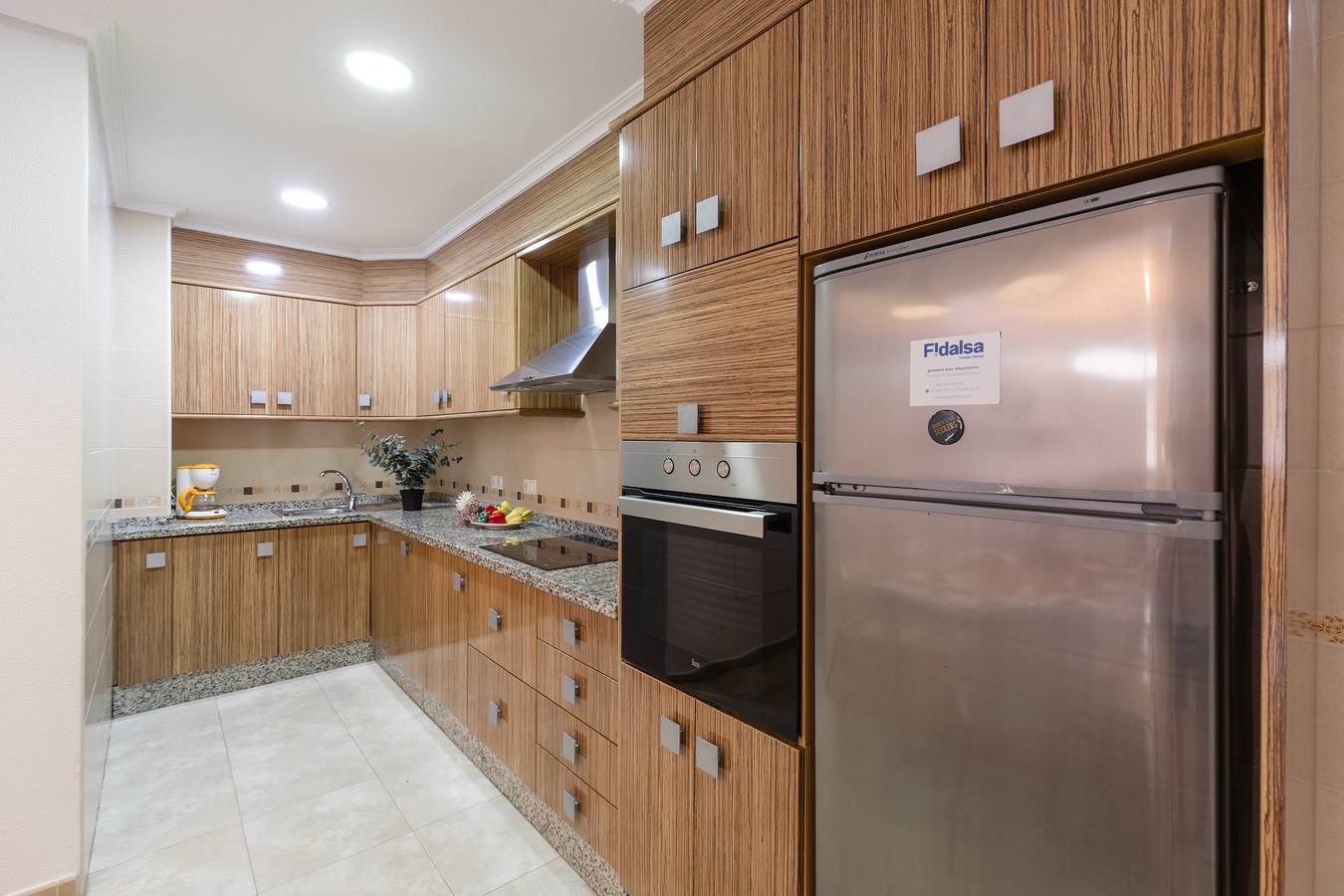 Apartamento entero, Enjoy life in our apartment. Wifi & Parking in Portico Mediterraneo, Guardamar del Segura