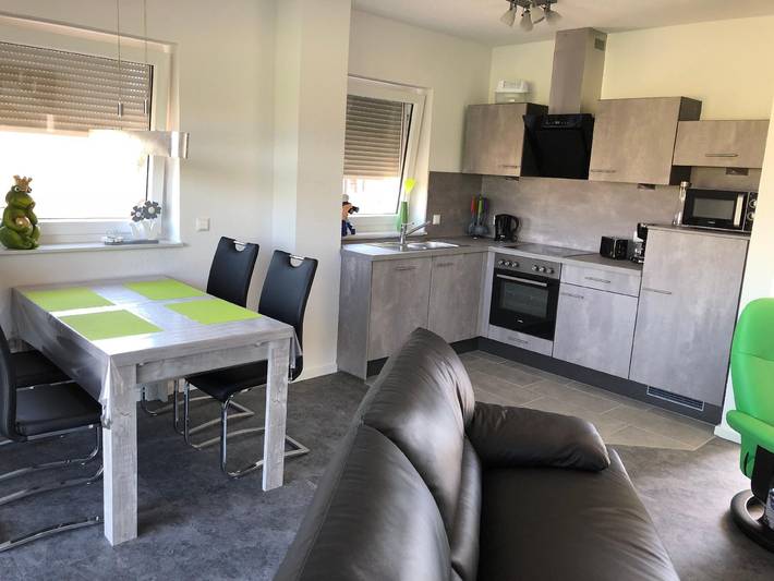 Ferienhaus für 4 Personen, mit Garten und Terrasse sowie Sauna, mit Haustier in Tossens