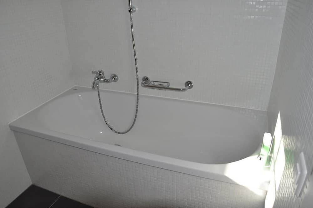 Lumineux et spacieux chalet Taveyanne jusque 8 personnes à quelques mètres du domaine skiable de Gry in Gryon, Alpes Vaudoises