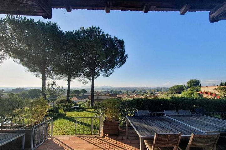 Location de vacances pour 6 personnes, avec jardin et terrasse à Montfrin - 3