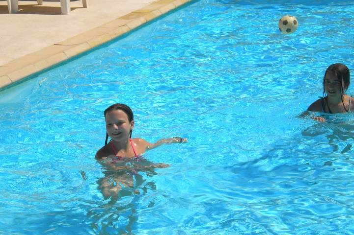 Location de vacances pour 6 personnes, avec piscine à Saint-Jean-de-Maruéjols-et-Avéjan - 3