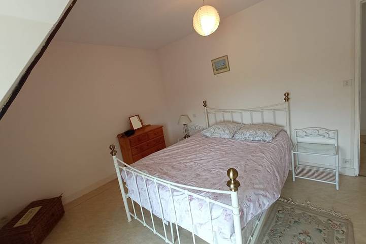 Location de vacances pour 6 personnes, avec jardin et terrasse, animaux acceptés à Sourdeval - 2