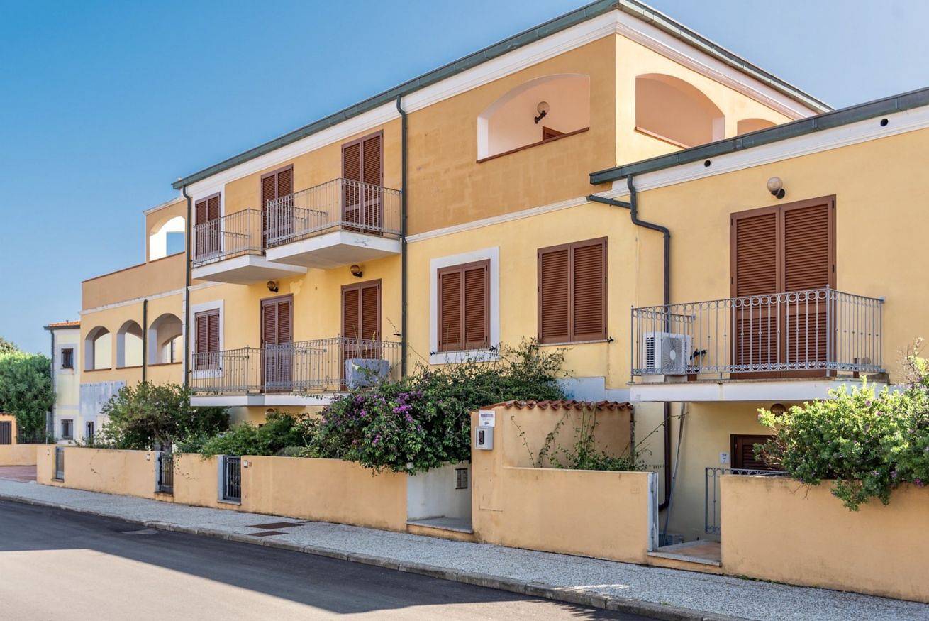 Studio entier, Le Pavoncelle Studio 2 beds with wi-fi and air conditioning in Santa Teresa Di Gallura, Gallura