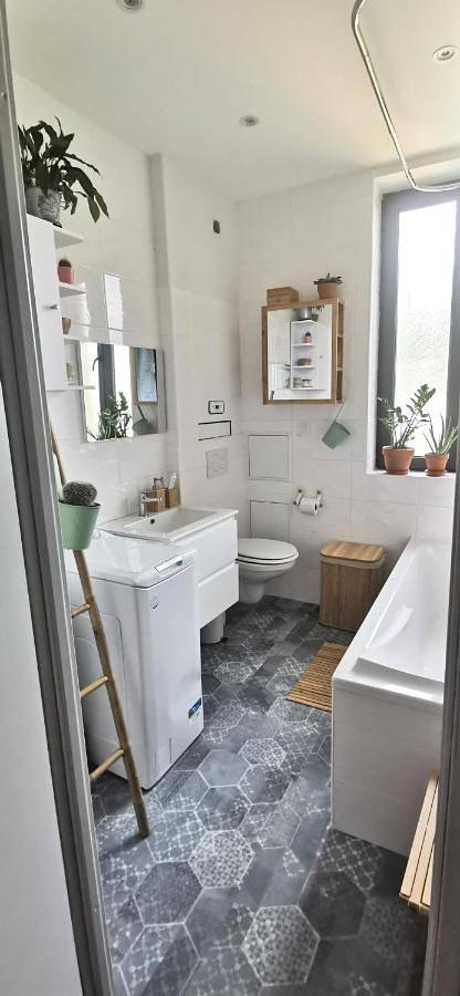 Appartement entier, Two-Bedroom Apartment with Mountain View in Saint-Claude (Jura), Parc naturel régional du Haut-Jura