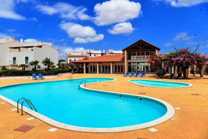 Chambre d’hôte pour 6 personnes, avec piscine et jardin dans Cap-Vert