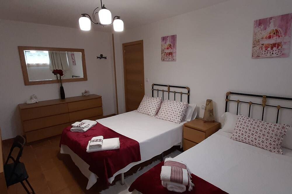 Ganze Wohnung, Gemütliche Wohnung (Erdgeschoss) In Der Nähe Von Santiago in Brión, Costa de Galicia