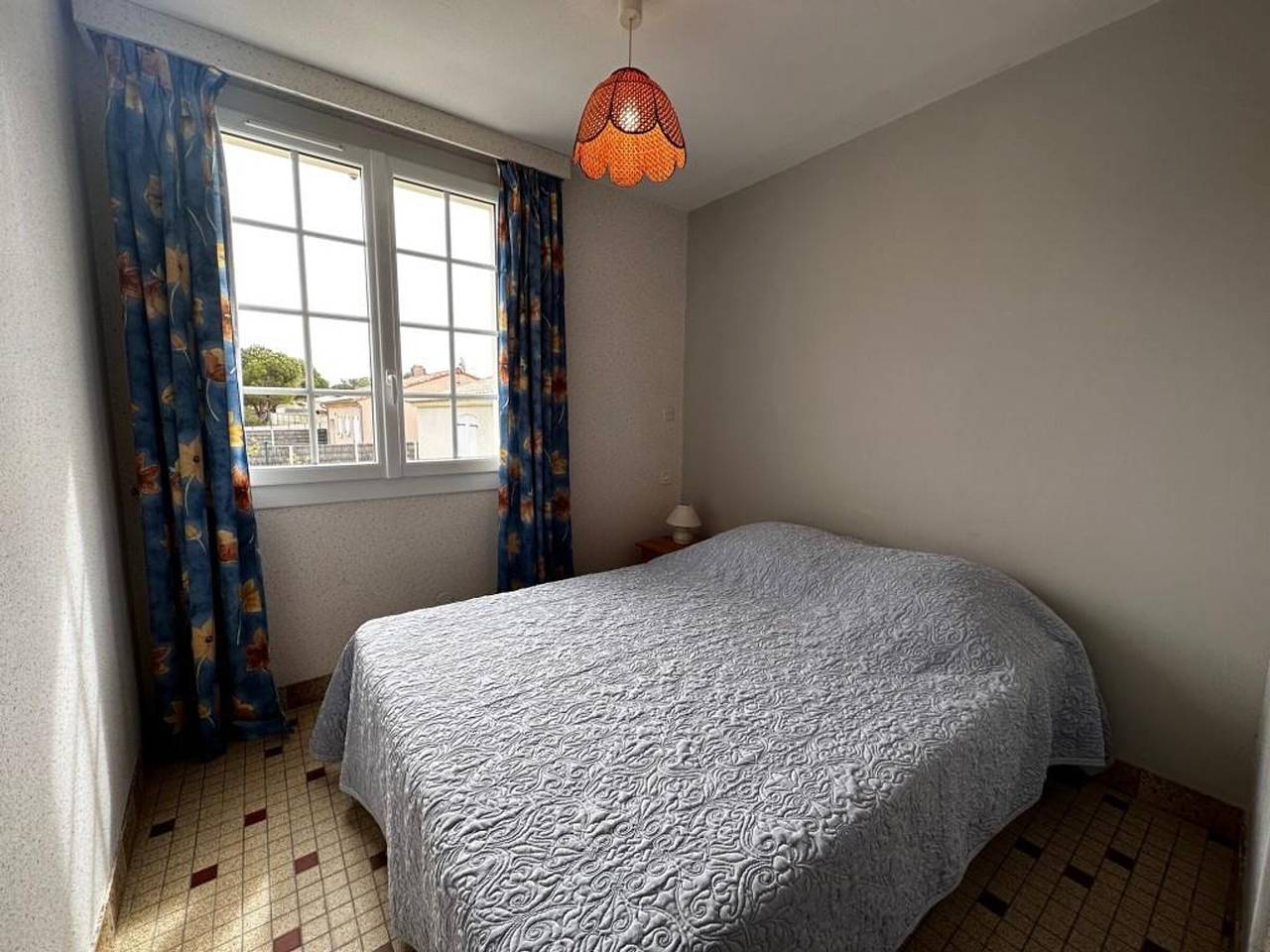2-bedroom house 900m from beach, terrace & Bbq in Notre-Dame-de-Monts, Vendée