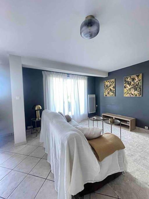 Gîte pour 4 personnes, avec jardin et vue à Saint-Priest-en-Jarez - 3