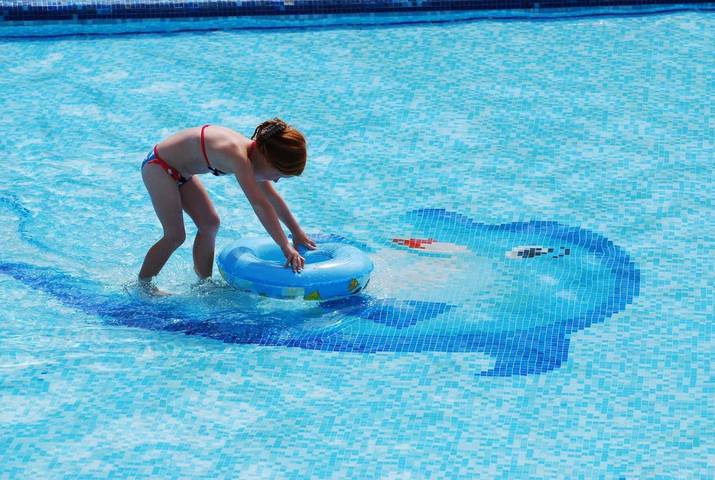 Bungalow für 5 Personen, mit Kinderpool und Pool sowie Terrasse und Sauna am Balaton - 4