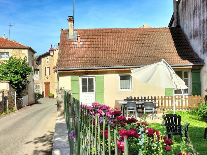 Gîte pour 4 personnes, avec Terrasse et Jardin