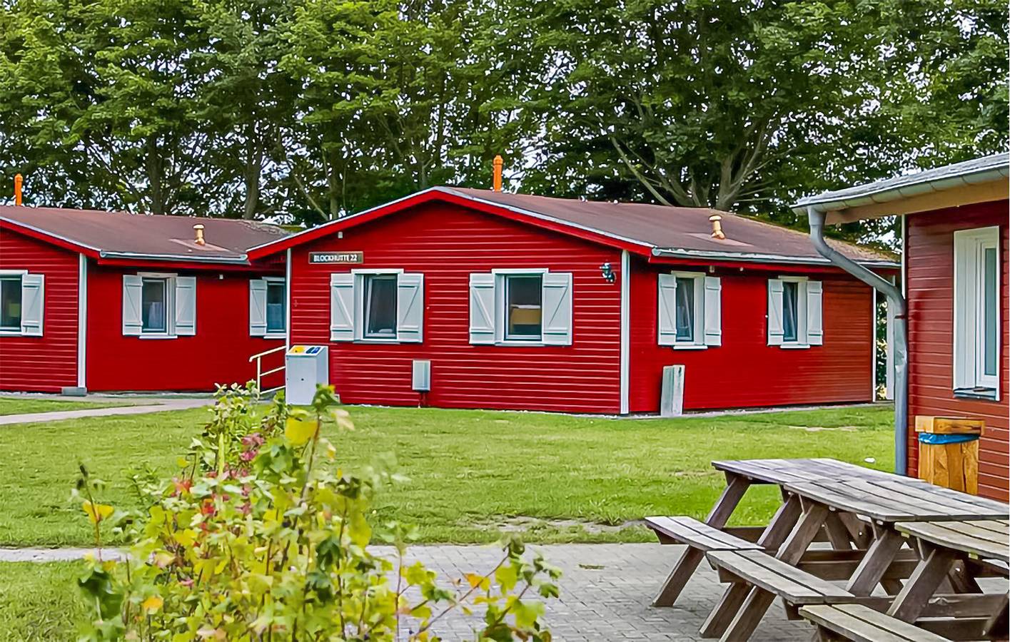 Gemütliche 70 m² große Wohnung mit Terrasse, WLAN und Parkplatz – 400 m vom Strand entfernt in Barth, Vorpommern-Rügen