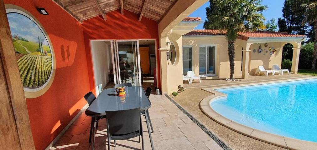 Gîte pour 3 personnes, avec piscine ainsi que vue et jardin à Le May-sur-Èvre - 3