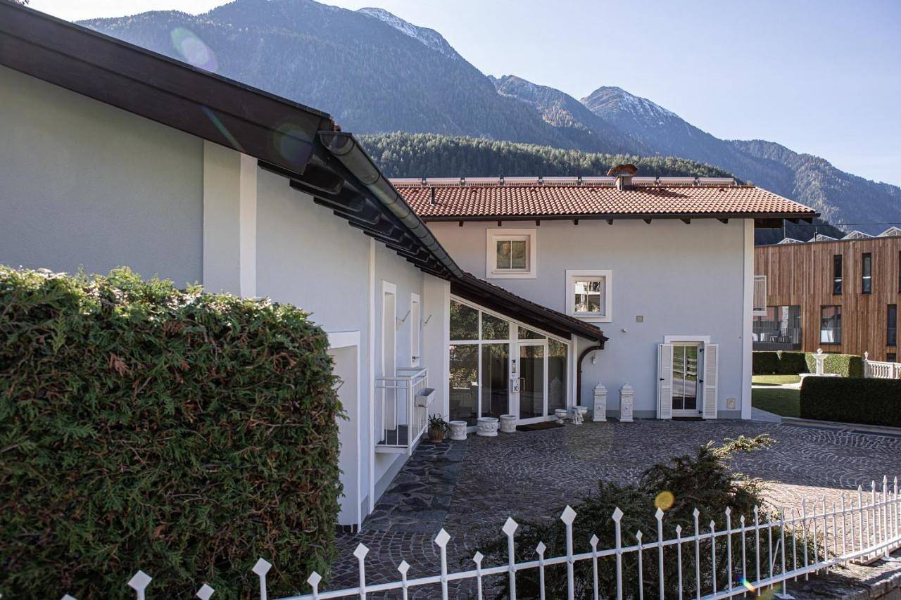 Superior Villa in Hochoetz, Oetz