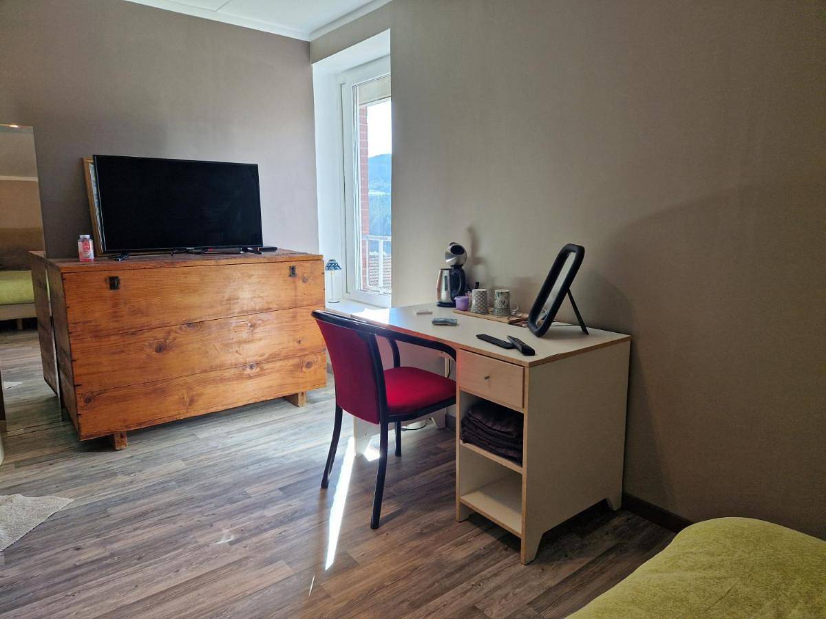 Double Room in Bourg-Argental, Parc Naturel Régional du Pilat