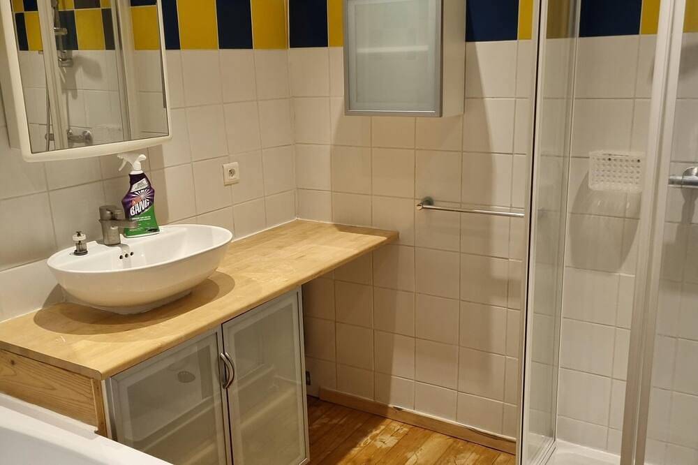 Entire apartment, La Soleillade d'Arnis in Cahors, Causses du Quercy Regional Nature Park