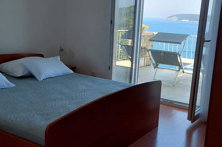 Ganze Wohnung, Apartments Matea - Two-Bedroom Apartment with Sea View and Balcony  - (Štikovica) in Zaton, Grad Dubrovnik