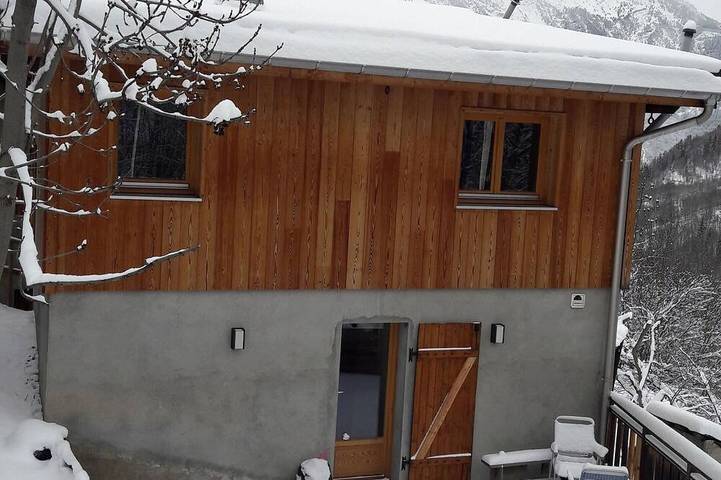 Gîte pour 8 personnes, avec Terrasse à Saint-Martin-d'Arc