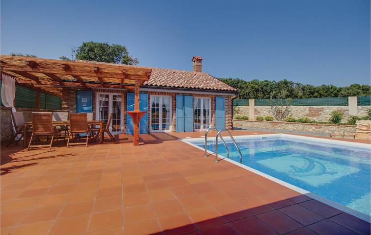 Gemütliche Ferienwohnung mit Meerblick, Terrasse, Parkplatz und WLAN – 1 km vom Strand entfernt in Nerezine, Lošinj (Kvarner Bucht)