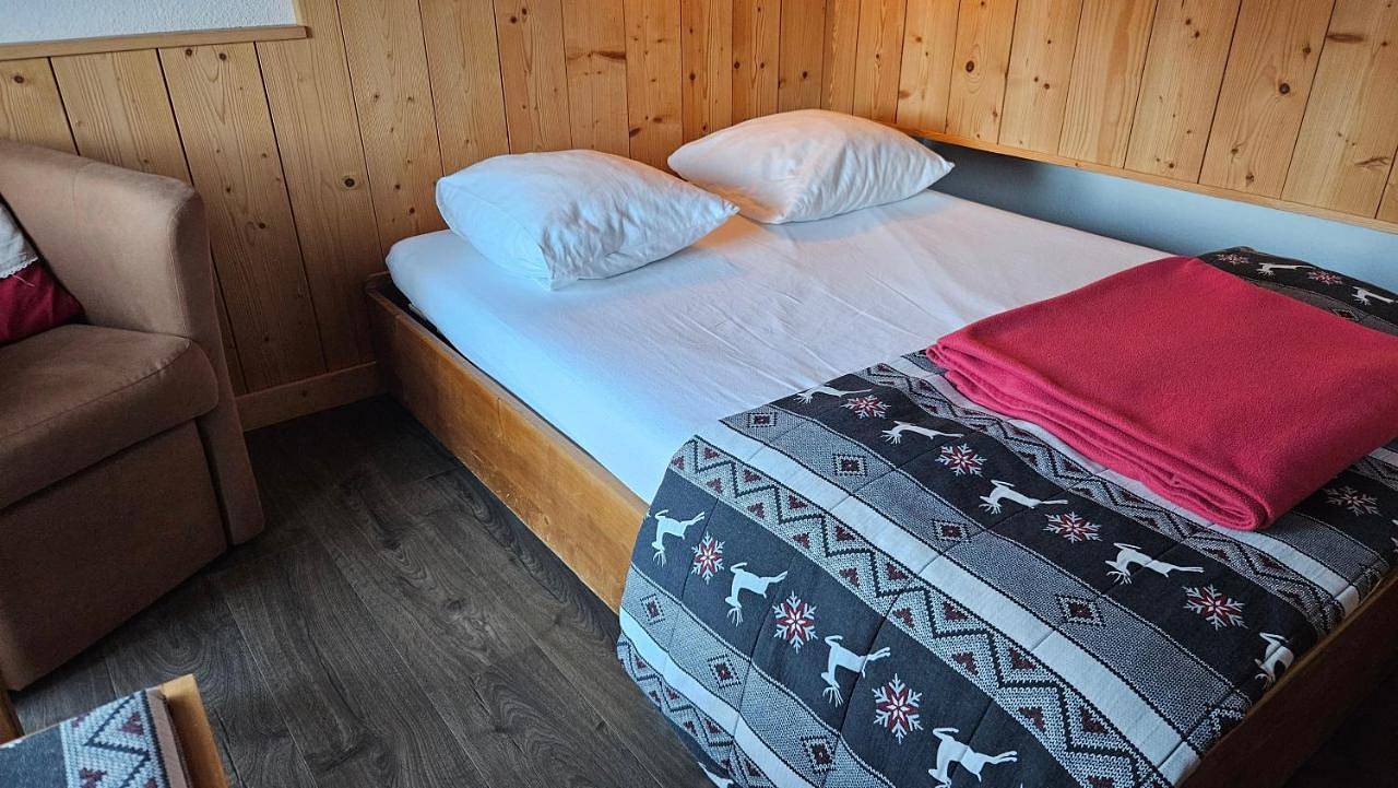 Appartement entier, Dvacances Résidence les tavaillons in Mijoux, Parc naturel régional du Haut-Jura