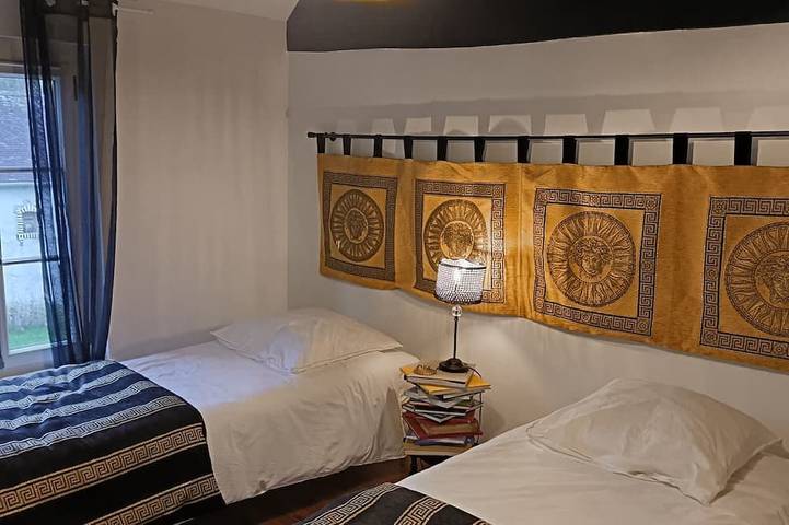 Gîte pour 13 personnes dans Villiers-Saint-Benoît - 3