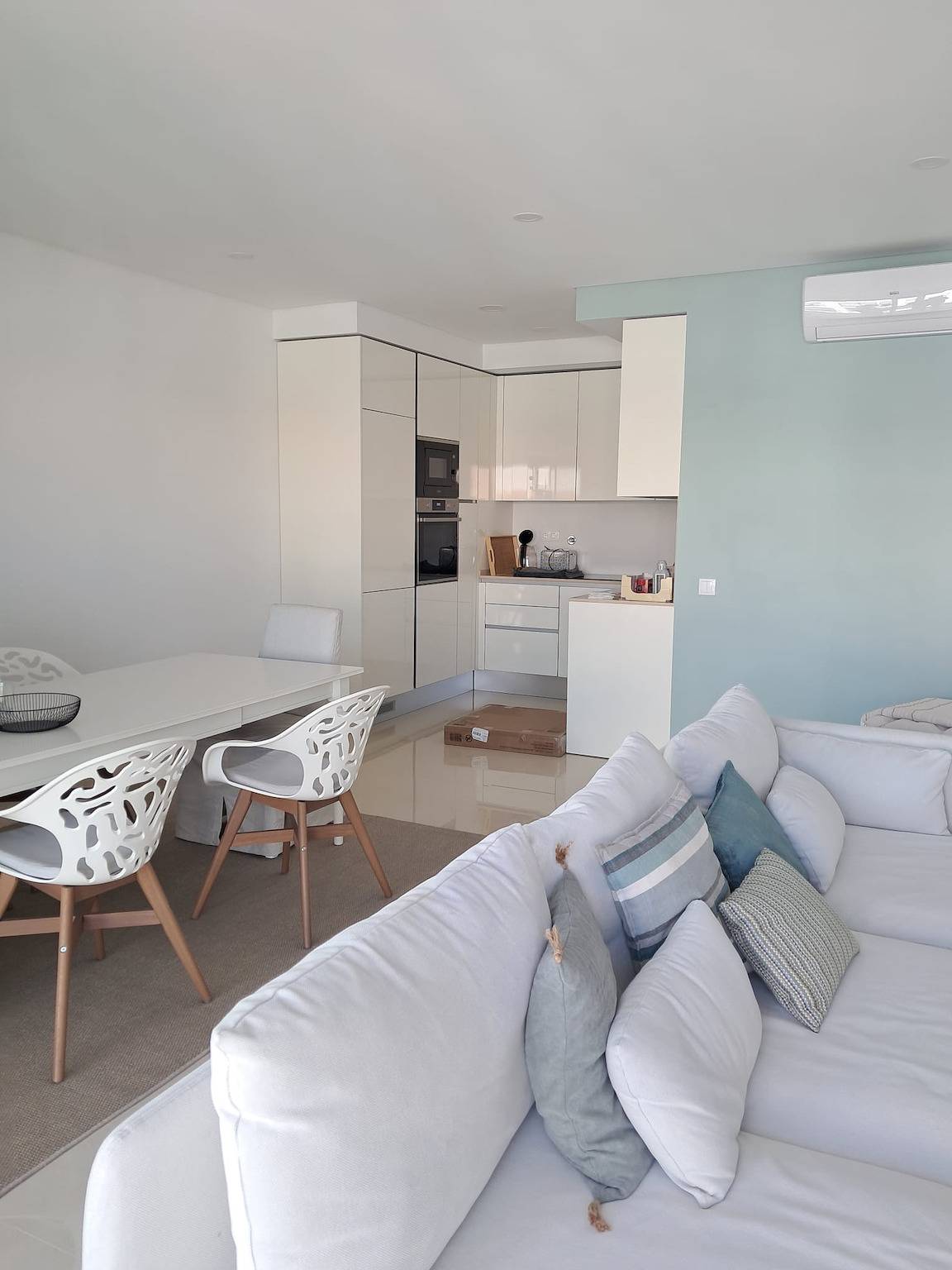 Ganze Wohnung, Ferienwohnung für 6 Personen mit Balkon in Quarteira, Faro Distrikt
