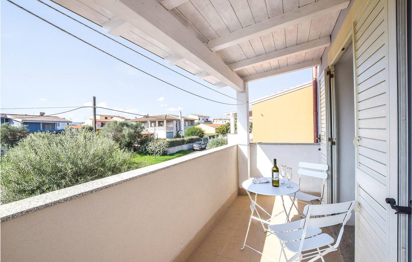 ¡Retiro junto a la playa - A 2 km, Aparcamiento, Terraza, Cocina! in Codaruina/Valledoria, Valledoria