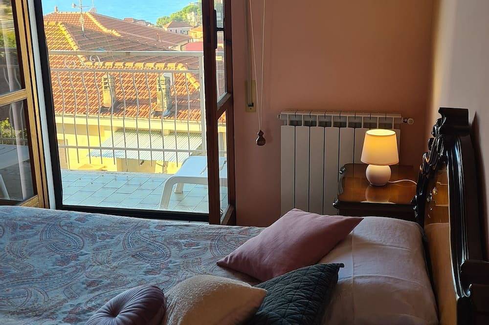 Apartamento entero, Home Ma.Re Apartment in detached house less than 5 minutes walk from the sea in San Lorenzo al Mare, Riviera di Ponente