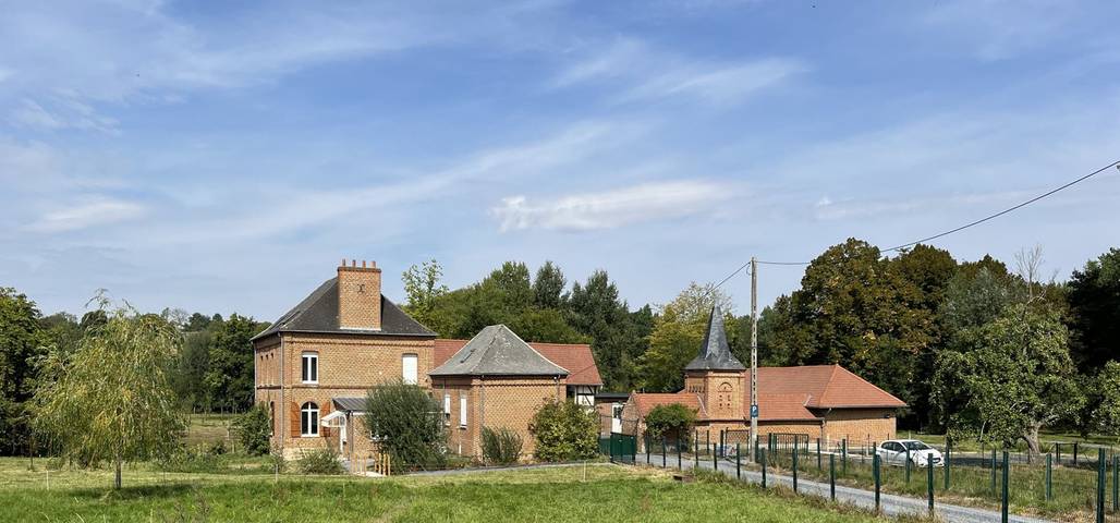 Gîte pour 6 personnes, avec jardin et terrasse, animaux acceptés