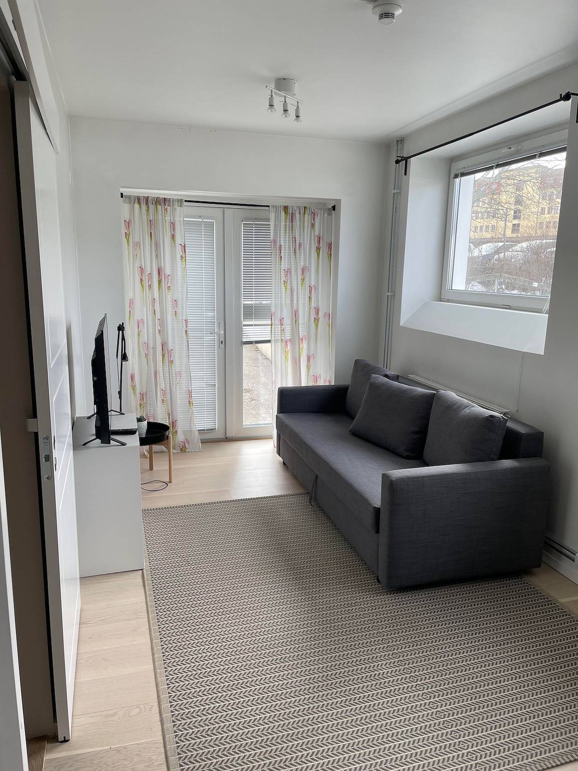 Ganze Ferienwohnung, Apartment - Sleeps 3 & Great Location in Sollentuna kommun, Schwedische Ostsee