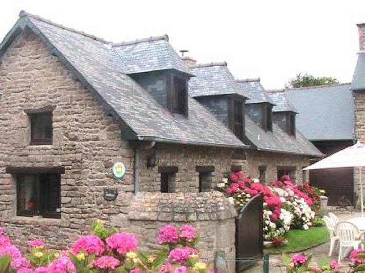 Ferienhaus für 4 Personen, mit Garten in Pléhédel